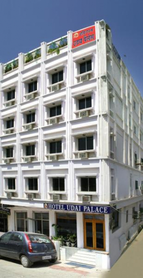 Гостиница Hotel Udai Palace - Centrally located Budget Family Stay  Удайпур